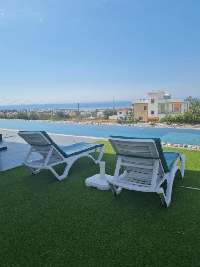 Superior Villa Between The Mountain And The Sea 4+1 Agios Epiktitos Exteriér fotografie